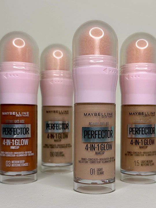 Perfector 4-in-1 Glow Make-up
