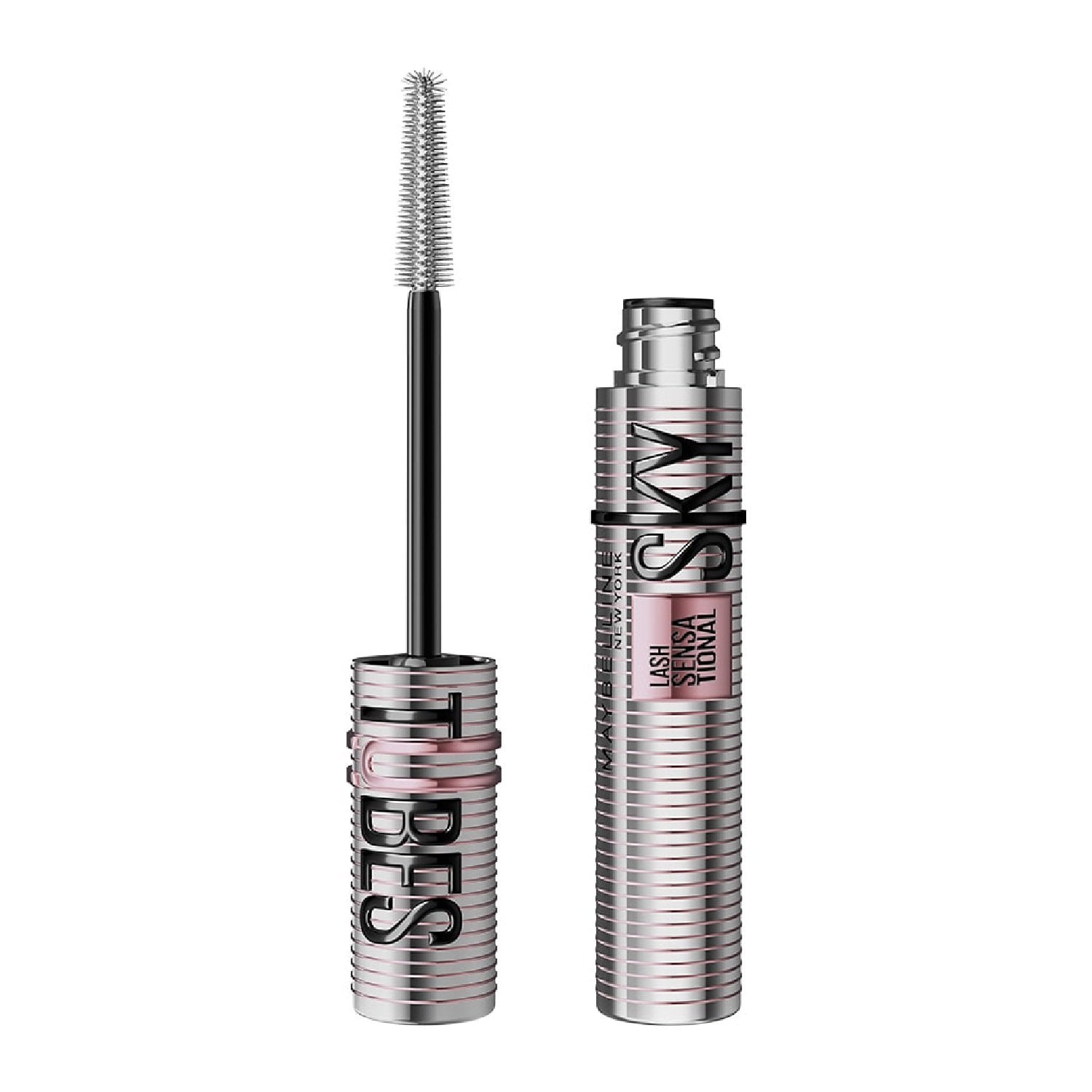 Geöffnete Maybelline Lash Sensational Sky High Tubing Mascara vor weißem Hintergrund