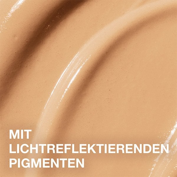 Dream Radiant Liquid Foundation Multi Image 2