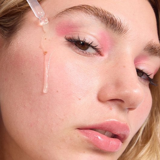 240627 GRIPPY SERUM PRIMER LITE Bebe Soloviev FB STEP 1 DRIP APPLY 0511 2 R3