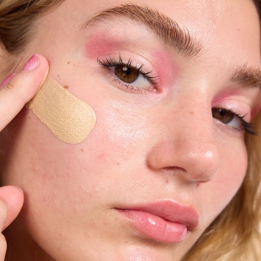 240627 GRIPPY SERUM PRIMER LITE Bebe Soloviev FB STEP 3 GRIP LAYER SKIN TINT FDT 1046 2 R3