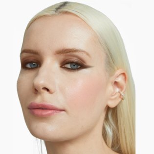 Reverse Eyeliner Article Image